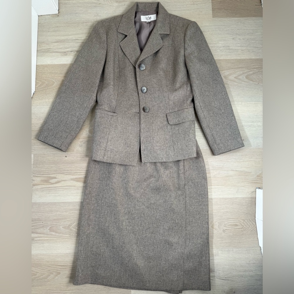 Vintage Le Suit Petite Suit Skirt Set Size 4